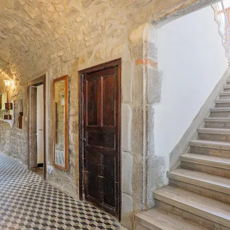 La Maison De Mon Pere Nocleg ze śniadaniem 3*