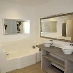 La Maison De Mon Pere Bed & Breakfast Saint Alban Auriolles